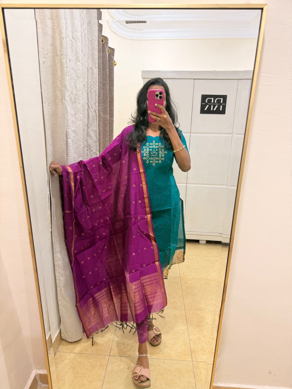 Teal Royale – Dark Pink Silk Dupatta Set