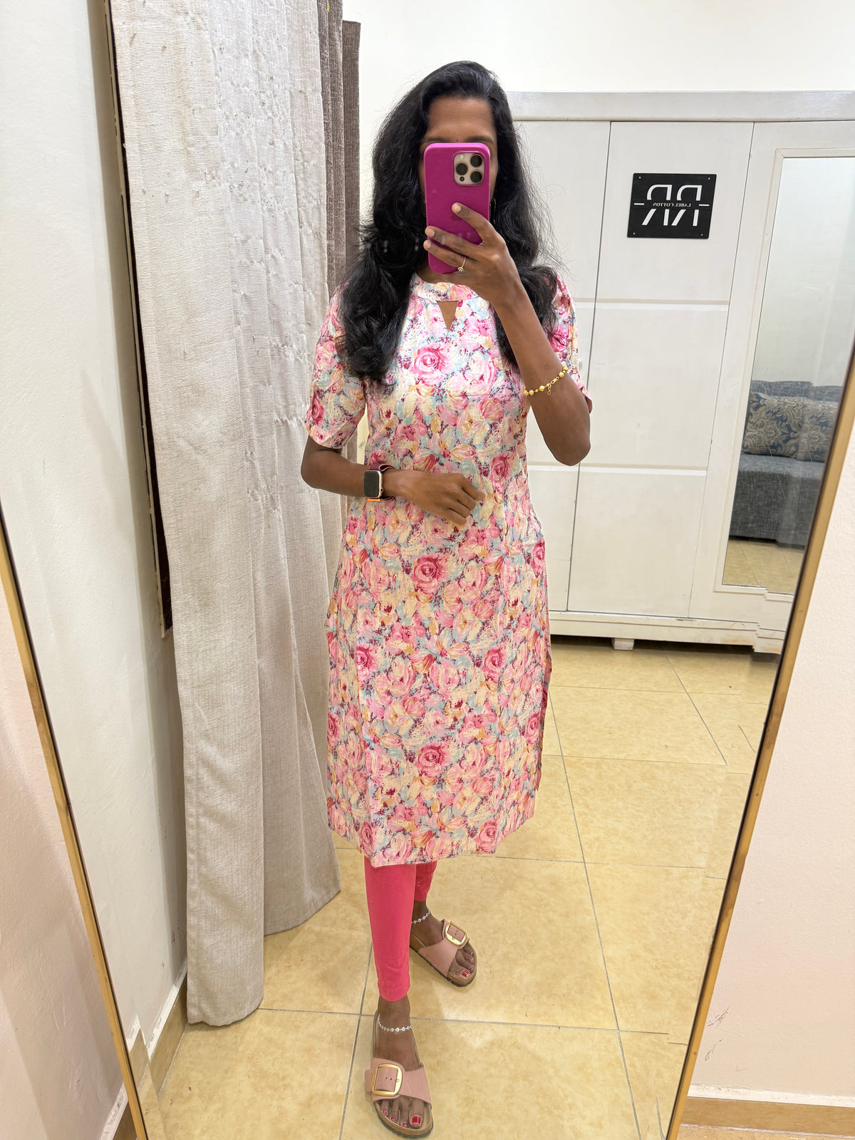 Pastel Petals – Pink Floral Printed Straight Kurta with subtle keyhole cutout at the round neckline