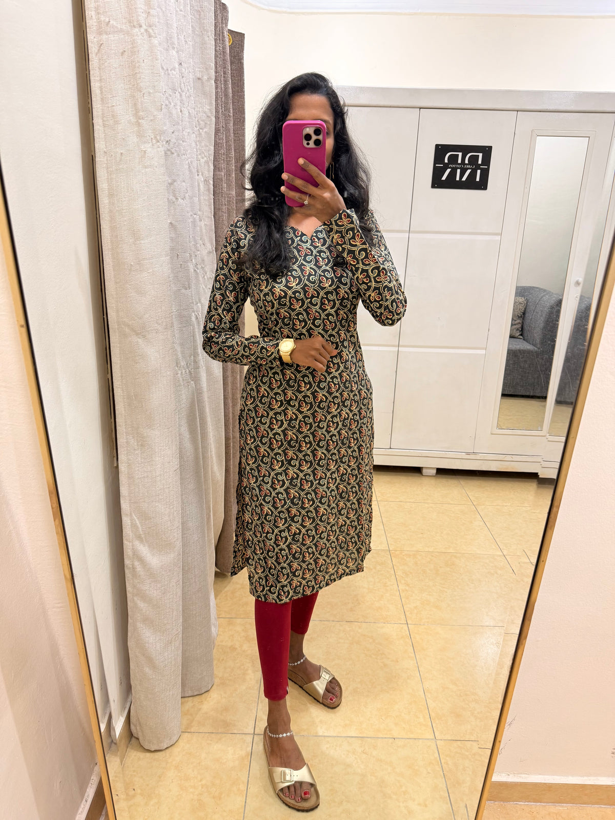 Kalamkari charm– Black and beige Kurta with full sleeves